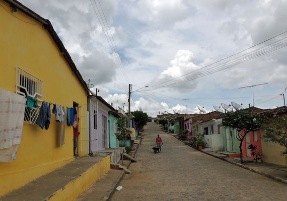 População do Nordeste é a que mais vive em casas no Brasil e ter imóvel próprio é o principal sonho