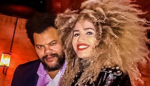 Namorada de Babu Santana, do 'BBB20', mostra posts racistas contra o ator