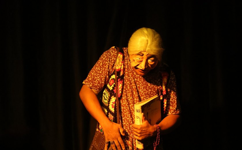 Mostra Sesc das Artes e Cultura Popular apresenta espetáculo 'Cheiro de Vó'