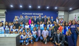 Circuito Câmara já recebeu mais de 200 visitantes para conhecer Poder Legislativo de Maceió