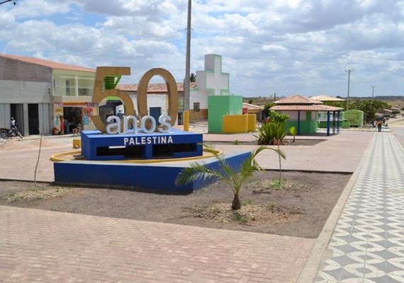 MP firma TAC para regularizar descarte de lixo em Palestina