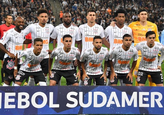 Corinthians vence Wanderers e abre boa vantagem na Sul-Americana