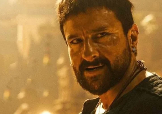 Saif Ali Khan, astro de Bollywood, passa por cirurgia após ser esfaqueado ao ter casa invadida