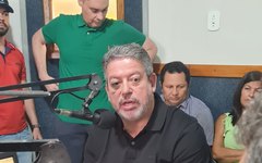 Arhur Lira concedeu entrevista à Rádio Farol 106,3 FM