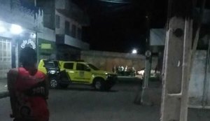 Bando armado tenta explodir cofre de agência bancária