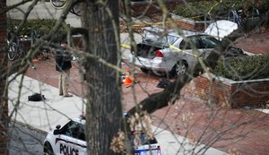 Após deixar feridos em campus de Universidade de Ohio, suspeito é morto