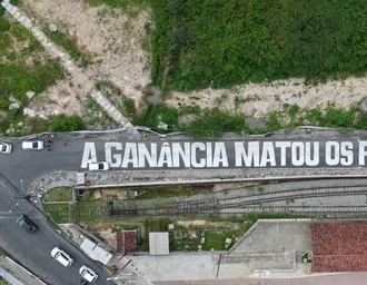 Moradores dos Flexais exigem e cobram realocação para outros bairros