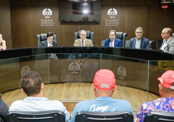 T/AL discute proposta do Incra para aquisição de terras da massa falida da Laginha