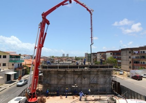 Estado começa processo de escoramento da superestrutura do viaduto de Jacarecica