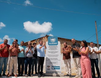 Governo de Alagoas entrega oito quilômetros de ruas pavimentadas em Coqueiro Seco