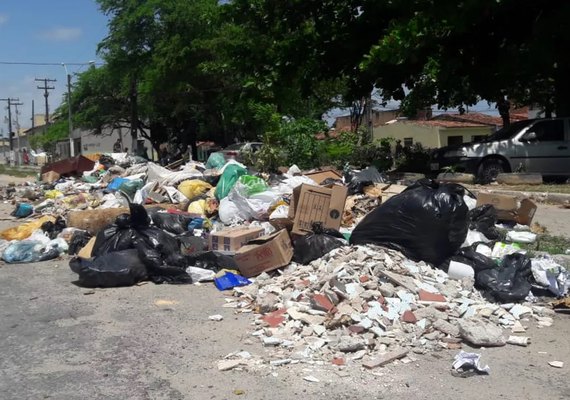 Defensoria Pública cobra solução urgente para acúmulo de lixo em Maceió