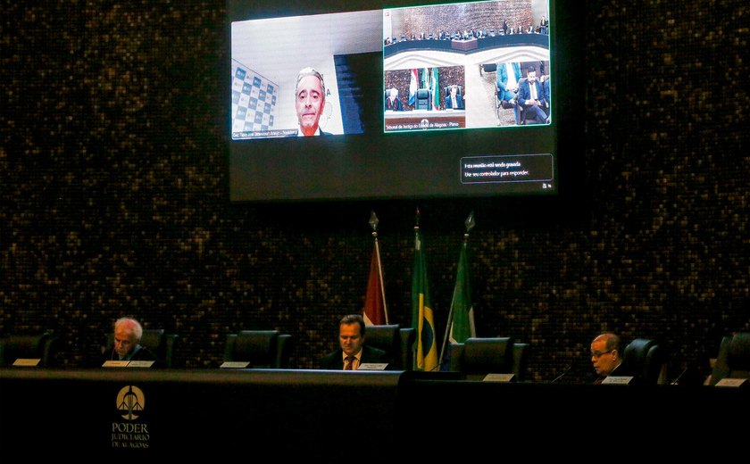 TJ/AL aprova comenda à ministra Marluce Caldas Bezerra