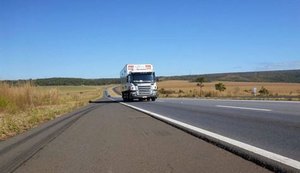 Bolsonaro cancela instalação de 8 mil radares em estradas do País