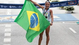 Nubia de Oliveira chega em 3º na Corrida de São Silvestre