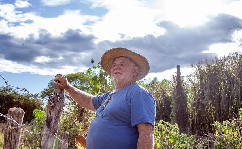 Agricultor que desmatou a própria terra vira exemplo de recuperação da Caatinga