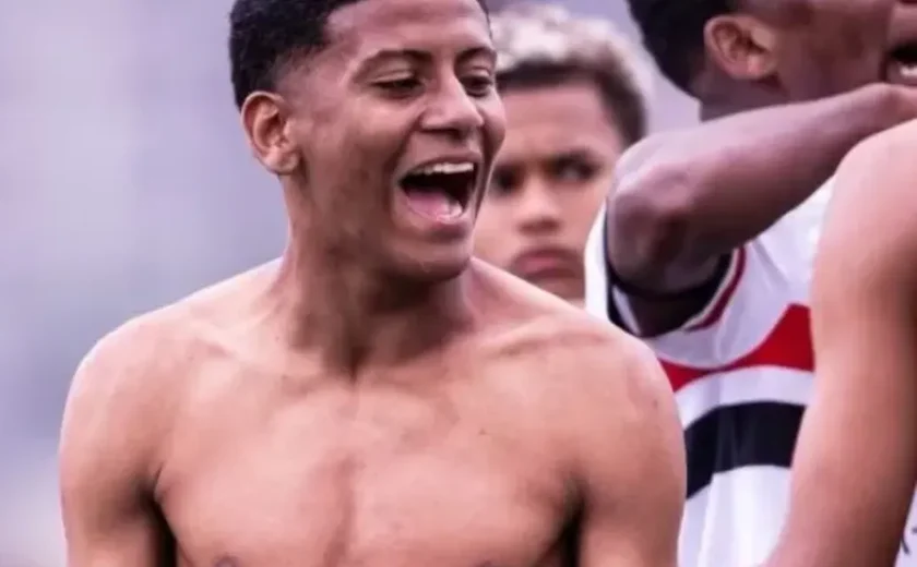 Morte de jogador de 15 anos durante torneio causa comoção no futebol