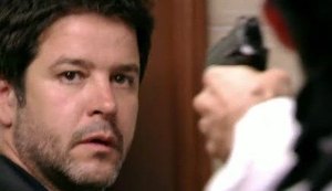 Vem aí! Santiago sequestra Tufão com ajuda de Carminha e planeja matá-lo