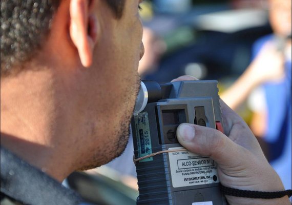 Embriaguez ao volante: dois motoristas foram autuados em flagrante