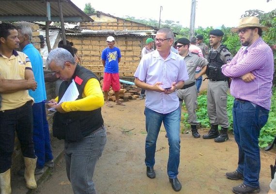 Justiça cumpre reintegração de posse em fazenda no município de Flexeiras