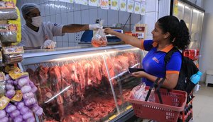 Preço da carne em alta muda hábitos de consumo do alagoano