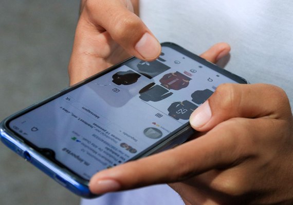 Transações bancárias por canais digitais crescem 23% em 2021