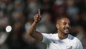 Com gol do alagoano Ytalo, Bragantino bate o Paraná e se isola ainda mais na liderança