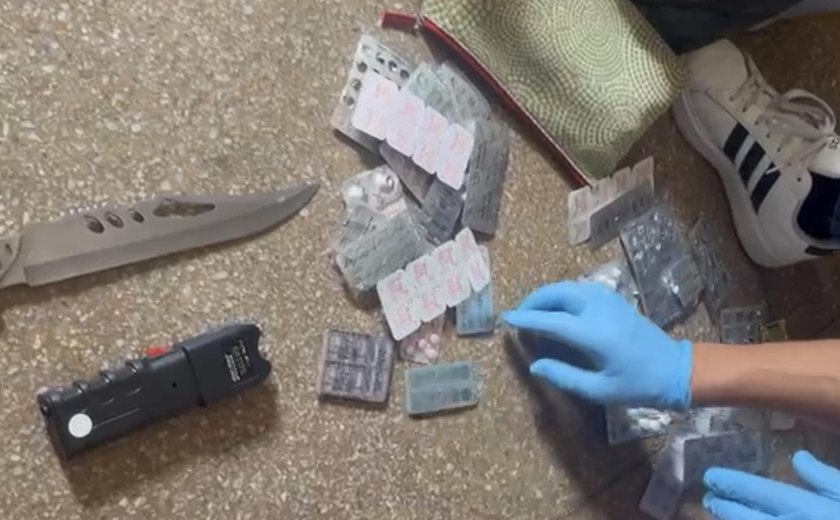 Polícia Civil apreende medicamentos controlados em residência ligada a clínica investigada