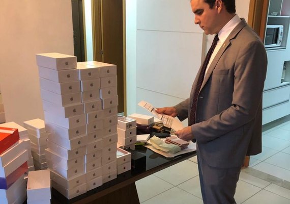 Fruto proibido: Gaesf cumpre 18 mandados de prisão contra venda clandestina iPhone