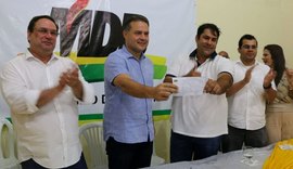 Renan e Luciano abonam filiação do prefeito David Barros ao MDB