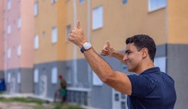 Popular e elogiado, JHC se torna centro das atenções