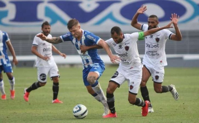 CSA vence o Botafogo-PB pela Copa do Nordeste no Estádio Rei Pelé