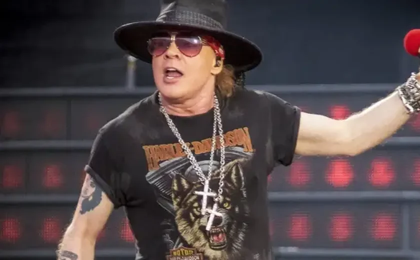 Axl Rose, do Guns N'Roses, é acusado de agressão sexual