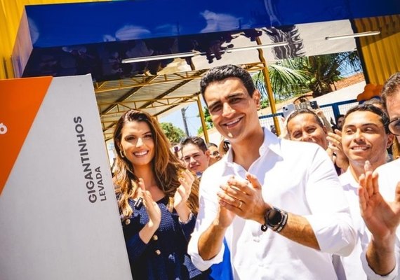 JHC entrega Gigantinhos da Levada e reforça legado para a educação de Maceió