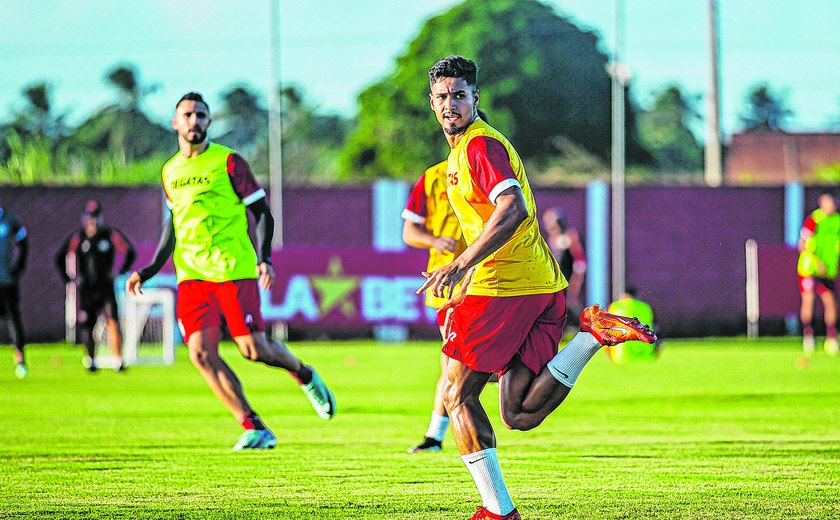 CRB viaja nesta quinta e terá desfalques contra o Coelho