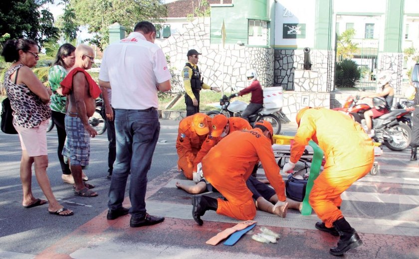 Curiosidade dificulta trabalho do Samu durante salvamento em acidentes