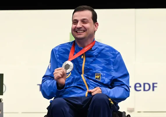 Alexandre Galgani ganha medalha inédita para o país no tiro esportivo