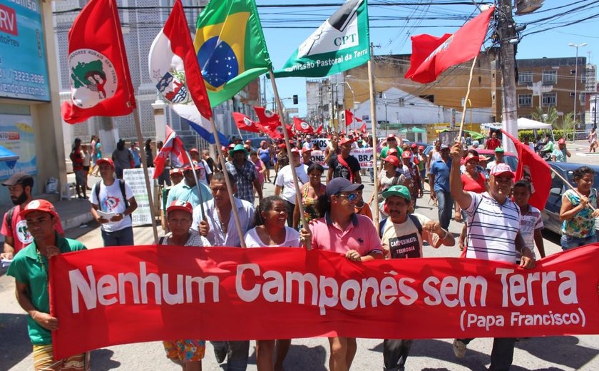 Protestos devem ser intensificados em Alagoas contra medidas de Michel Temer