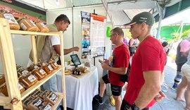 EspaçoCoop estreia com sucesso na Meia Maratona Coop