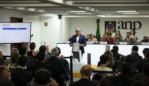 Maior leilão do pré-sal termina com sete dos 13 blocos arrematados