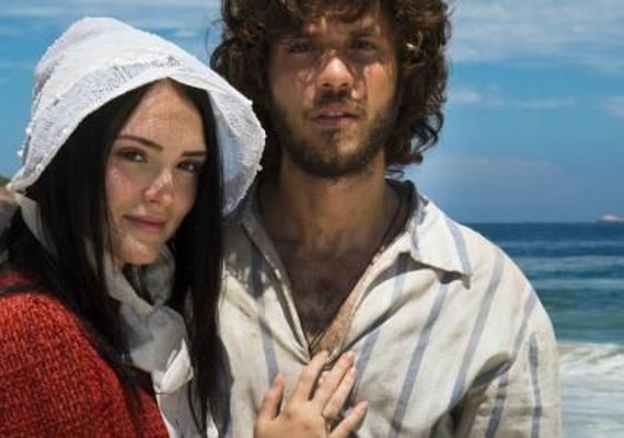 'Novo Mundo': Joaquim e Anna planejam fuga do país com identidades falsas