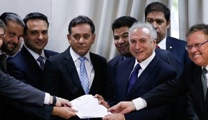 Centrão ameaça não barrar segunda denúncia de Janot contra Temer