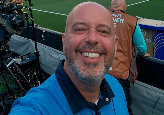 Alex Escobar deixa cobertura da Copa após mal-estar ao vivo