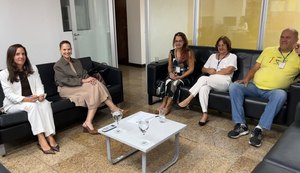 Moradores do Bom Parto e do Farol levam ao MPF queixas sobre falta de água