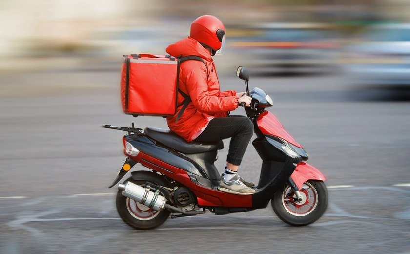 Trabalhadores por aplicativo: audiência pública irá discutir os impactos das penalidades automáticas realizadas por plataformas digitais