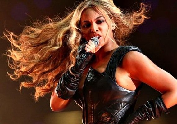 Racismo! Produtor causa polêmica ao chamar Beyoncé de gorila nas redes sociais