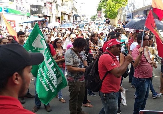 Bancários aderem à Greve Geral em Arapiraca