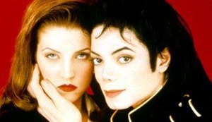 Michael Jackson fingia fazer sexo com esposa diz ex-funcionária do cantor