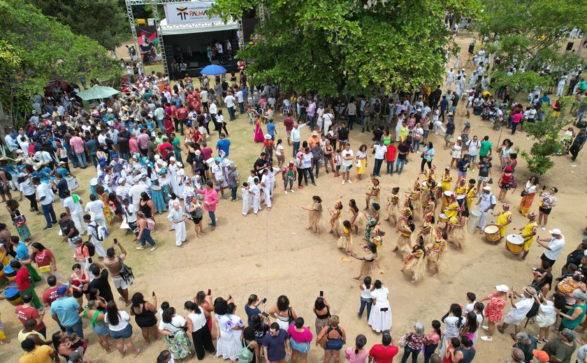 Mais de 10 mil pessoas subiram à Serra da Barriga para celebrar o dia da Consciência Negra