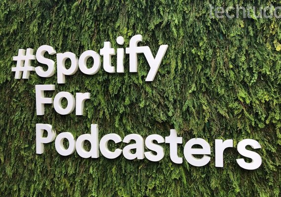 Spotify investe em criadores de conteúdo após crescimento de 21% de podcasts no Brasil