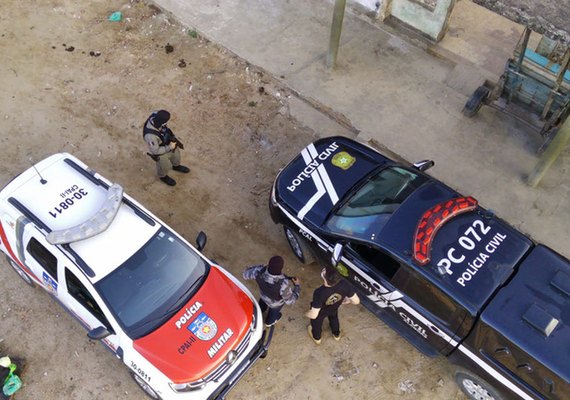 Polícia prende suspeitos de tráfico de drogas em Porto Real do Colégio